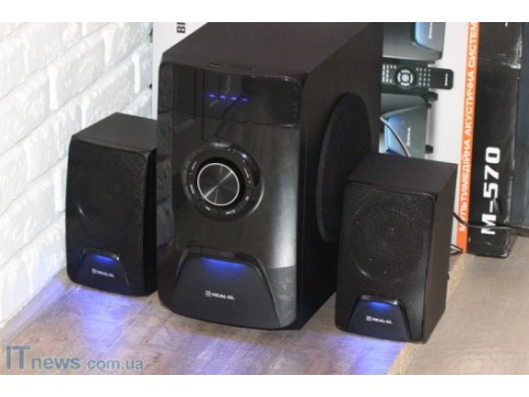 ITnews - REAL-EL M-570: твоя перша домашня система караоке! ITnews - REAL-EL M-570: твоя перша домашня система караоке!