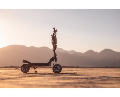 Електросамокат Kaabo Wolf Warrior 11 PLUS Електросамокат Kaabo Wolf Warrior 11 PLUS